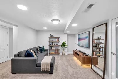 7879 S Oak St, Midvale, UT 84047 - Photo 17