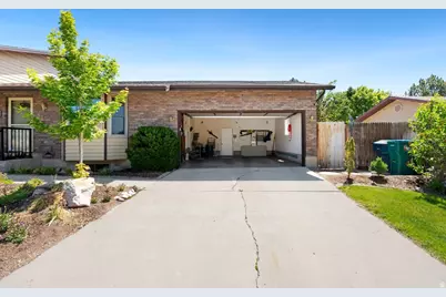 865 S 325 W, Orem, UT 84058 - Photo 29