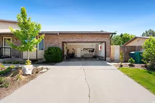 865 S 325 W, Orem, UT 84058 - Photo 29