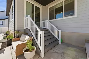 236 W Prickly Pear Dr, Saratoga Springs, UT 84045 - Photo 47