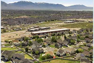 236 W Prickly Pear Dr, Saratoga Springs, UT 84045 - Photo 57