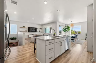 236 W Prickly Pear Dr, Saratoga Springs, UT 84045 - Photo 9