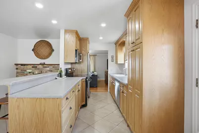 3928 S Nora Cir, Holladay, UT 84124 - Photo 15
