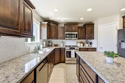 1131 S 1325 W, Clearfield, UT 84015 - Photo 3