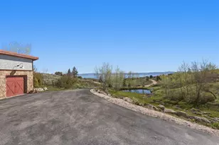 793 Lakeview Dr, Garden City, UT 84028 - Photo 5