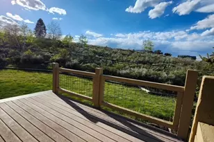 793 Lakeview Dr, Garden City, UT 84028 - Photo 21