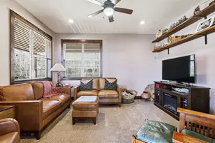 793 Lakeview Dr, Garden City, UT 84028 - Photo 41