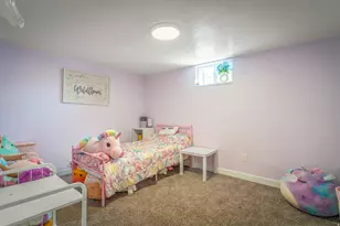 417 Marilyn Dr, Clearfield, UT 84015 - Photo 13