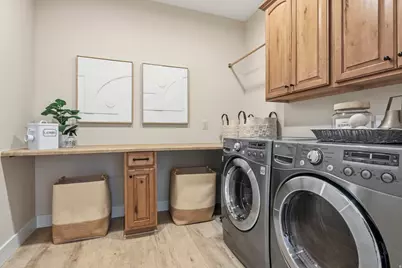 2076 E Ash Down Ln, Draper, UT 84020 - Photo 23