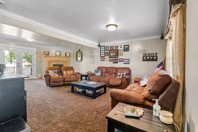 5727 S 3550 W, Roy, UT 84067 - Photo 13