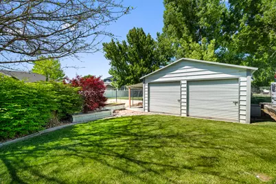 5727 S 3550 W, Roy, UT 84067 - Photo 31