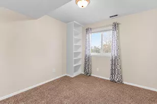 5727 S 3550 W, Roy, UT 84067 - Photo 29