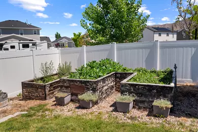 292 W Palomino Way N, Stansbury Park, UT 84074 - Photo 27