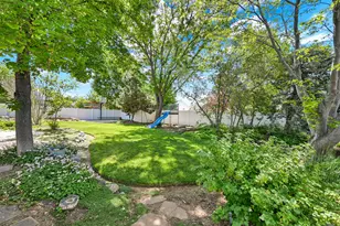 1397 W 2275 S, Syracuse, UT 84075 - Photo 37