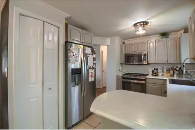 4535 S Jarrah St, Taylorsville, UT 84123 - Photo 7