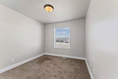 662 E 100 N, Tremonton, UT 84337 - Photo 11