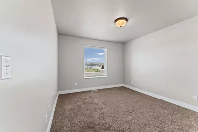 662 E 100 N, Tremonton, UT 84337 - Photo 13