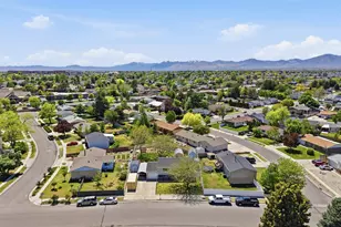 3299 W Royalwood Dr S, Taylorsville, UT 84129 - Photo 29