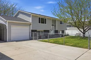 3299 W Royalwood Dr S, Taylorsville, UT 84129 - Photo 3