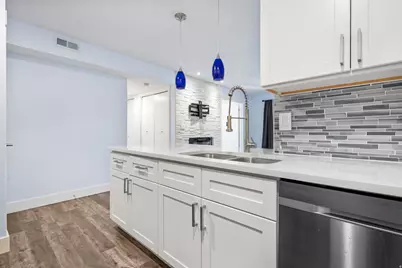 1206 E Waterside Cv S #21, Cottonwood Heights, UT 84047 - Photo 7