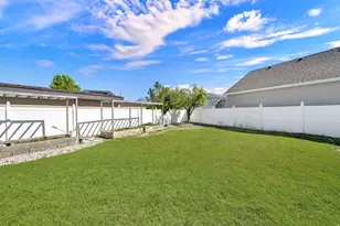 2476 W Clydesdale Ct N, Farr West, UT 84404 - Photo 33