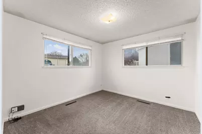 965 N 400 E, Lehi, UT 84043 - Photo 17