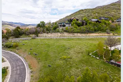 326 S Maryfield Dr #404, Salt Lake City, UT 84108 - Photo 7