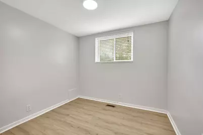 2022 E 4500 S, Holladay, UT 84117 - Photo 7