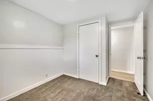 2022 E 4500 S, Holladay, UT 84117 - Photo 25
