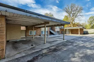 2022 E 4500 S, Holladay, UT 84117 - Photo 3