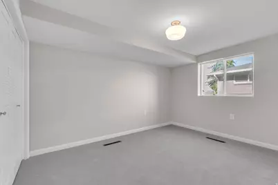 1155 E Lakeview Dr, Bountiful, UT 84010 - Photo 33