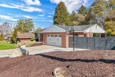 1155 E Lakeview Dr, Bountiful, UT 84010 - Photo 3
