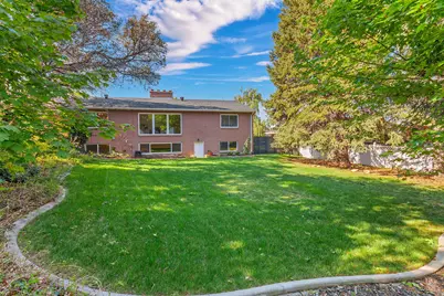 1155 E Lakeview Dr, Bountiful, UT 84010 - Photo 45