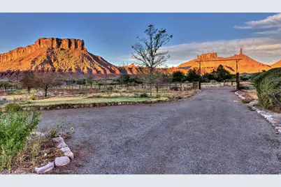 76 Castle Vly Dr, Castle Valley, UT 84532 - Photo 51