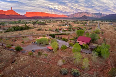 76 Castle Vly Dr, Castle Valley, UT 84532 - Photo 43