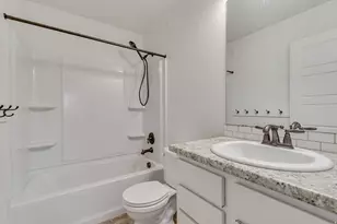 8069 N Quarter Mile Dr, Eagle Mountain, UT 84005 - Photo 25