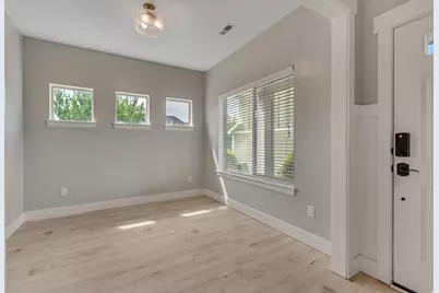 8069 N Quarter Mile Dr, Eagle Mountain, UT 84005 - Photo 5
