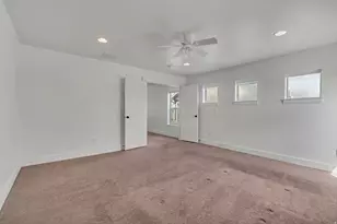 8069 N Quarter Mile Dr, Eagle Mountain, UT 84005 - Photo 15