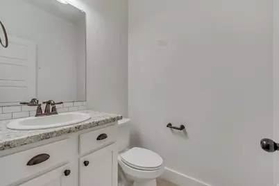 8069 N Quarter Mile Dr, Eagle Mountain, UT 84005 - Photo 13