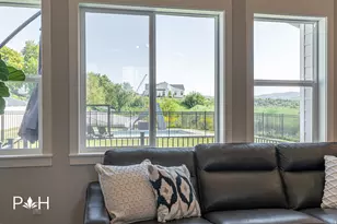 781 W 85 S, Hyrum, UT 84319 - Photo 7