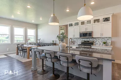 781 W 85 S, Hyrum, UT 84319 - Photo 21
