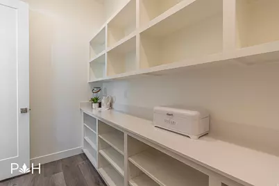 781 W 85 S, Hyrum, UT 84319 - Photo 17