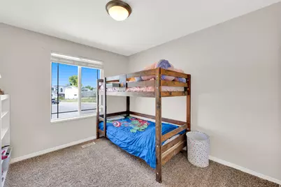 2603 W 2225 S, Syracuse, UT 84075 - Photo 11