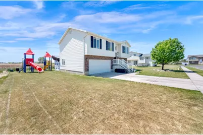 2603 W 2225 S, Syracuse, UT 84075 - Photo 21