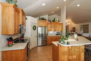 11297 S Via Bonito Dr, South Jordan, UT 84095 - Photo 11