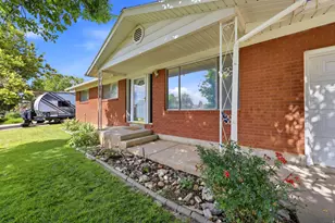 2348 N 770 W, Clinton, UT 84015 - Photo 3