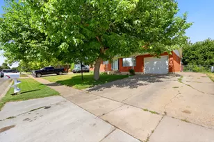 2348 N 770 W, Clinton, UT 84015 - Photo 27