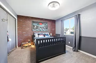 9510 S 2280 E, Sandy, UT 84092 - Photo 17