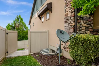 821 E Olivia Ct S, Salt Lake City, UT 84107 - Photo 3