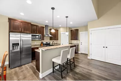 821 E Olivia Ct S, Salt Lake City, UT 84107 - Photo 9
